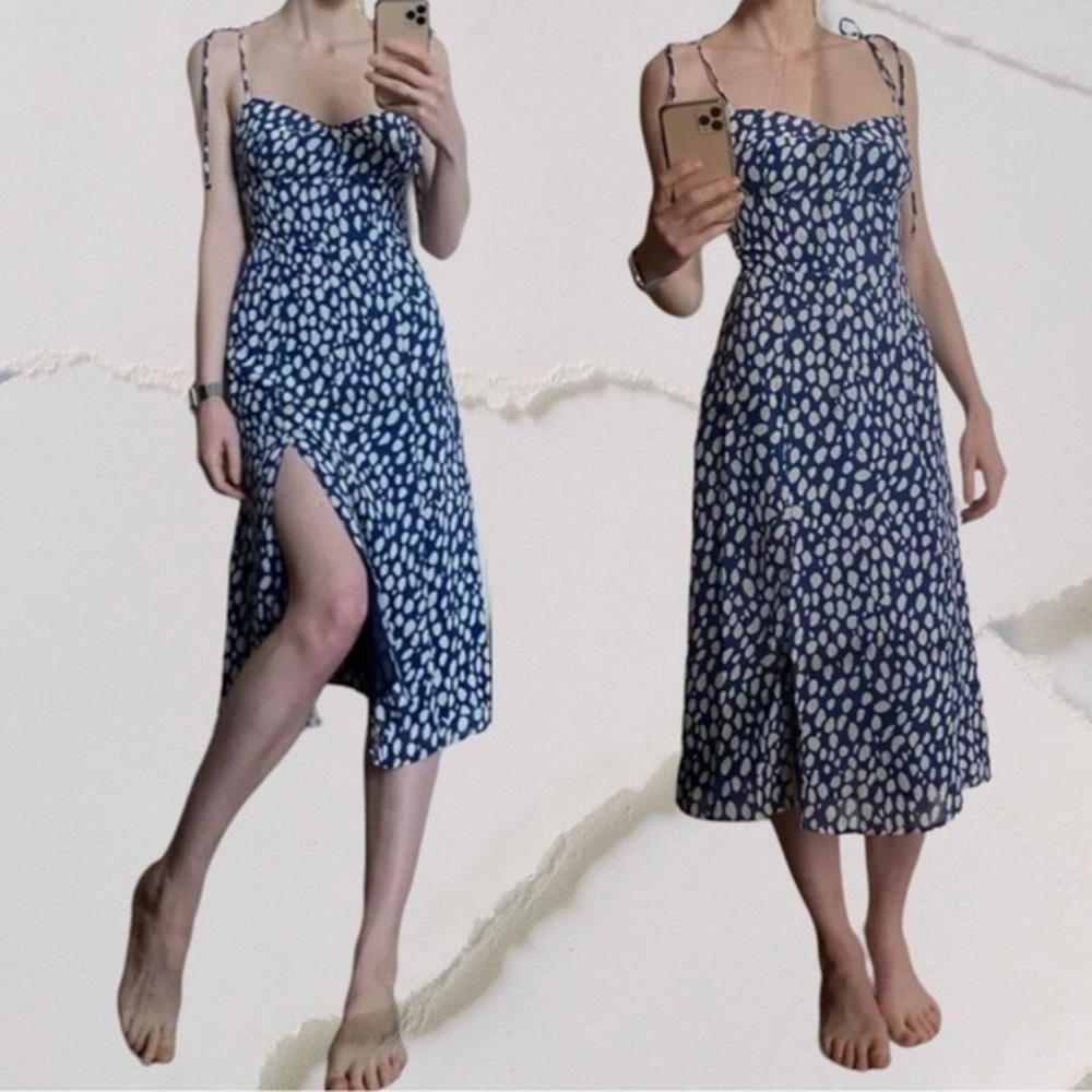 Blue dress - Picture 3 of 4